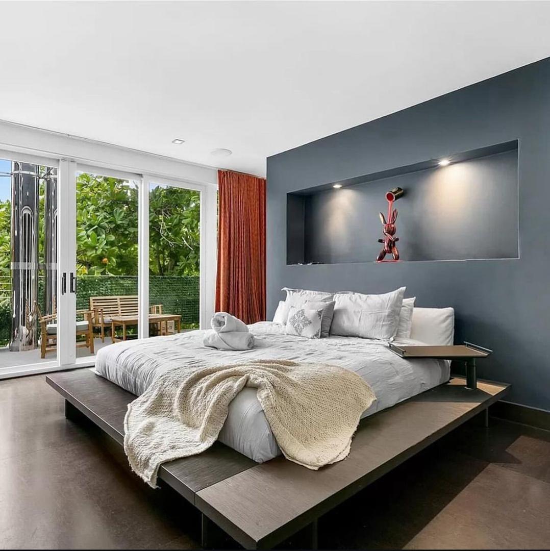 5 bedroom apartment at Bozeman, Montana