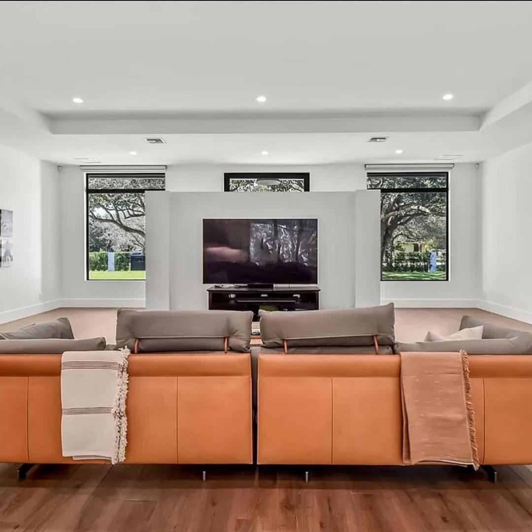 4 bedroom apartment at Grand Rapids, Michigan