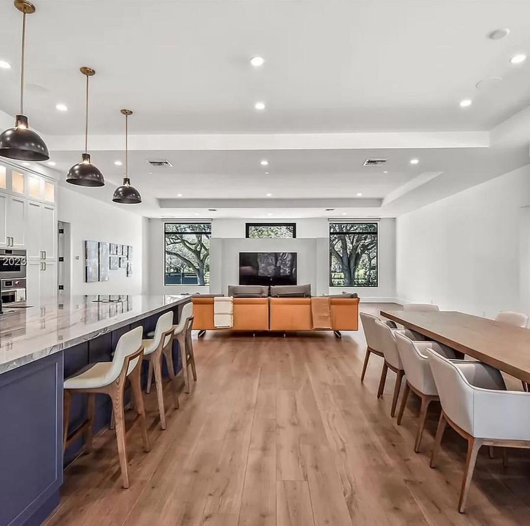 4 bedroom apartment at Grand Rapids, Michigan