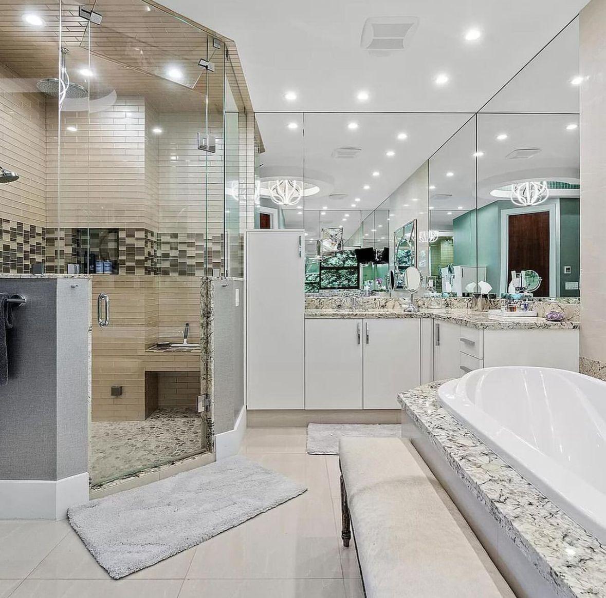 4 Bed Rooms Aparment in Carolina