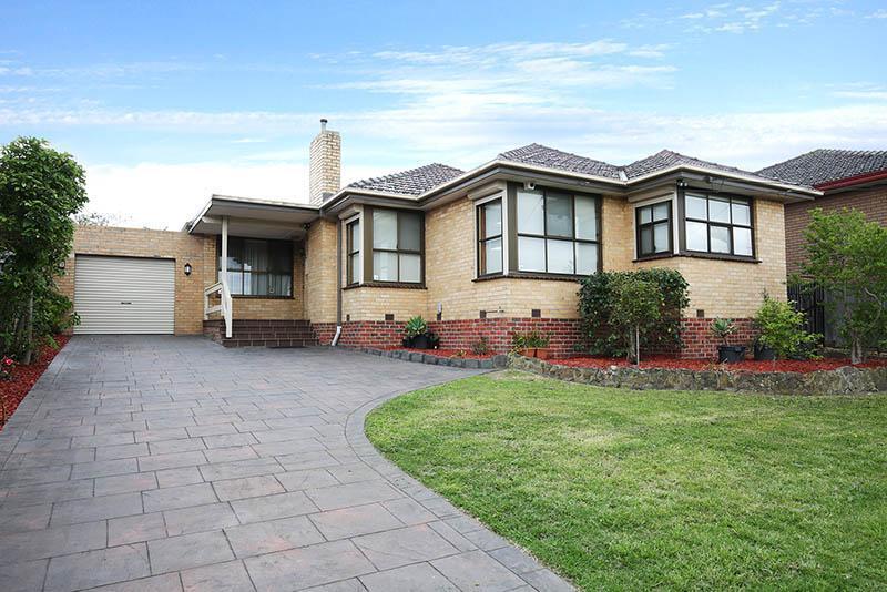 Brand New 1 Bedroom Apartment In First Class Location
